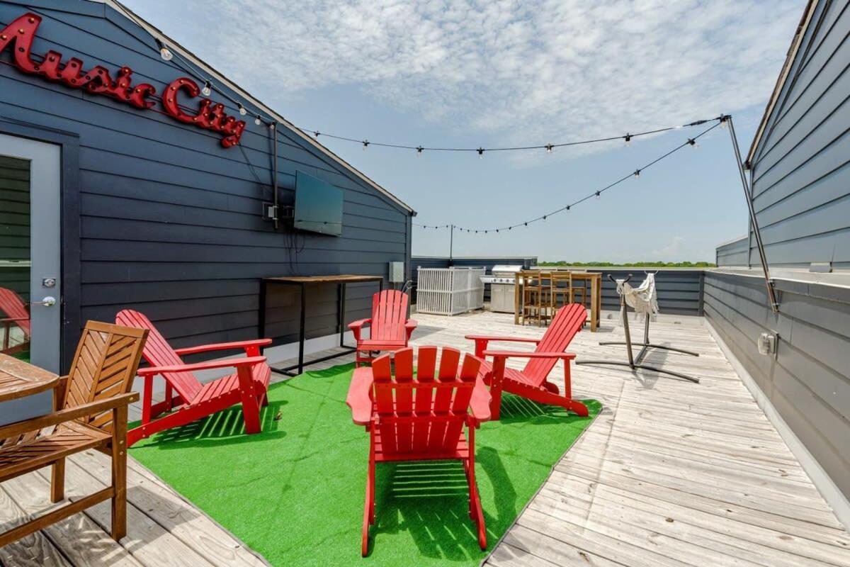 Carrie Underwood'S East Side Rooftop Game Room Нашвил Екстериор снимка